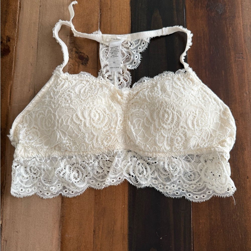 Lace cream bralette never worn